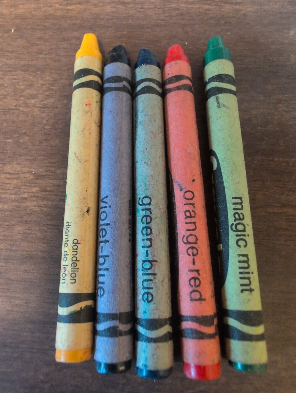 Retired Crayola Crayons